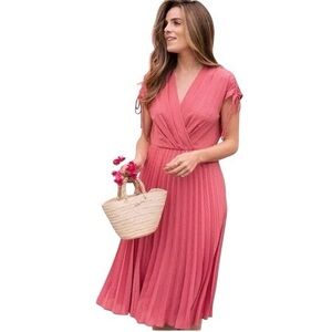 Gal Meets Glam Angelica Gingham Pleated Midi Dress